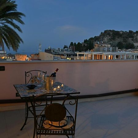 Hotel Le Chevalier Taormina Exteriör bild