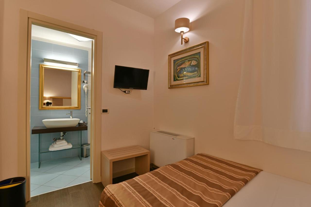 Hotel Le Chevalier Taormina Exteriör bild